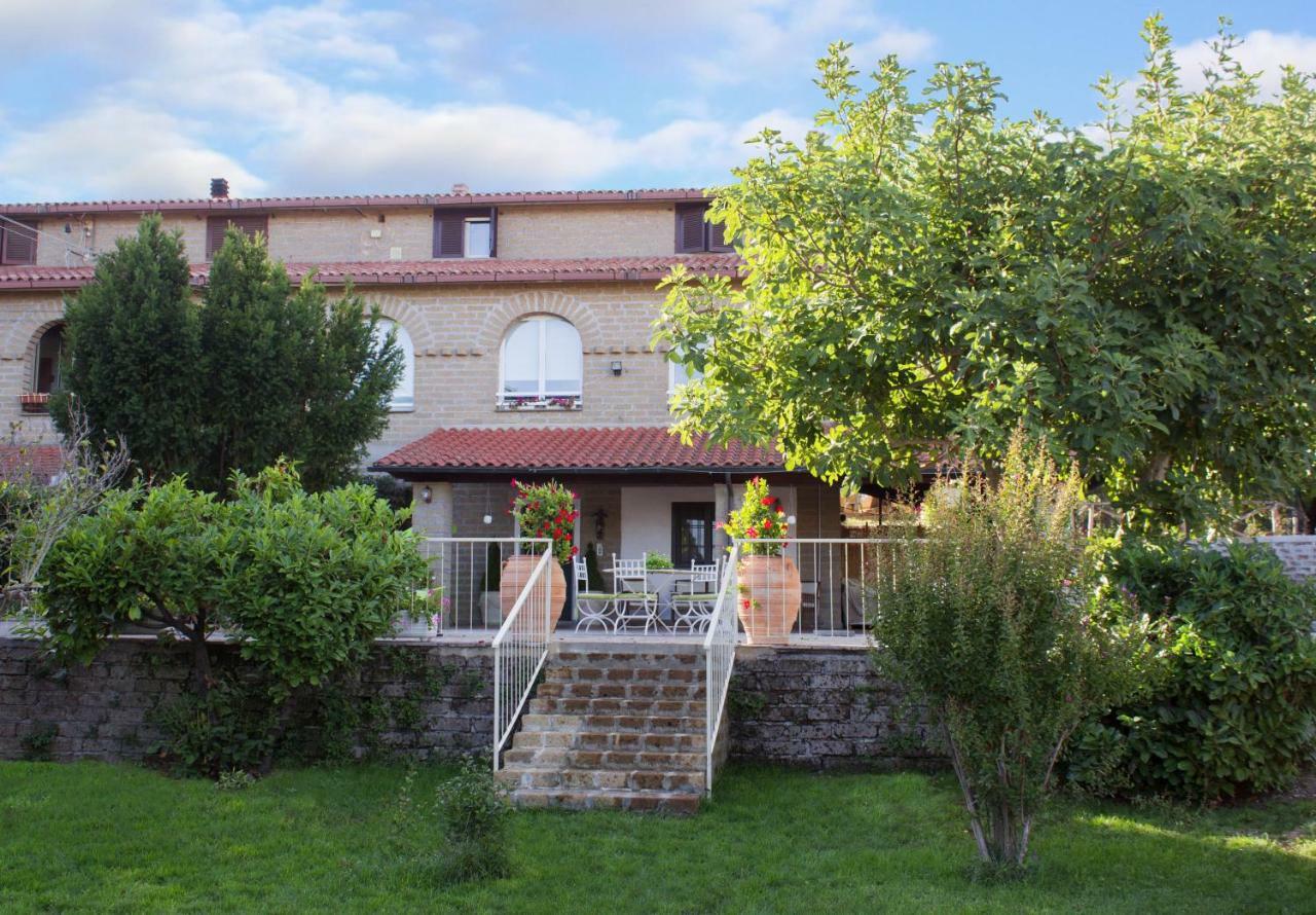 Le3Sorelle Monterosi Dış mekan fotoğraf